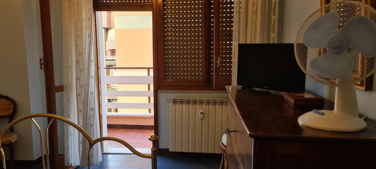 Casa Matilda Old Style Apartment โรม ภายนอก รูปภาพ