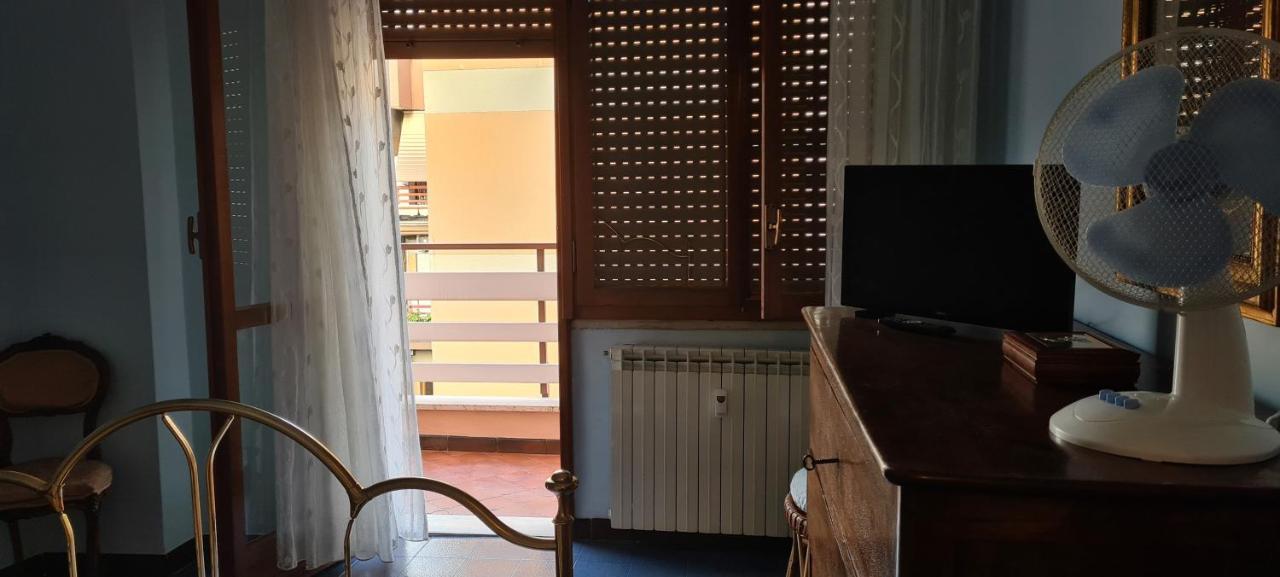 Casa Matilda Old Style Apartment โรม ภายนอก รูปภาพ